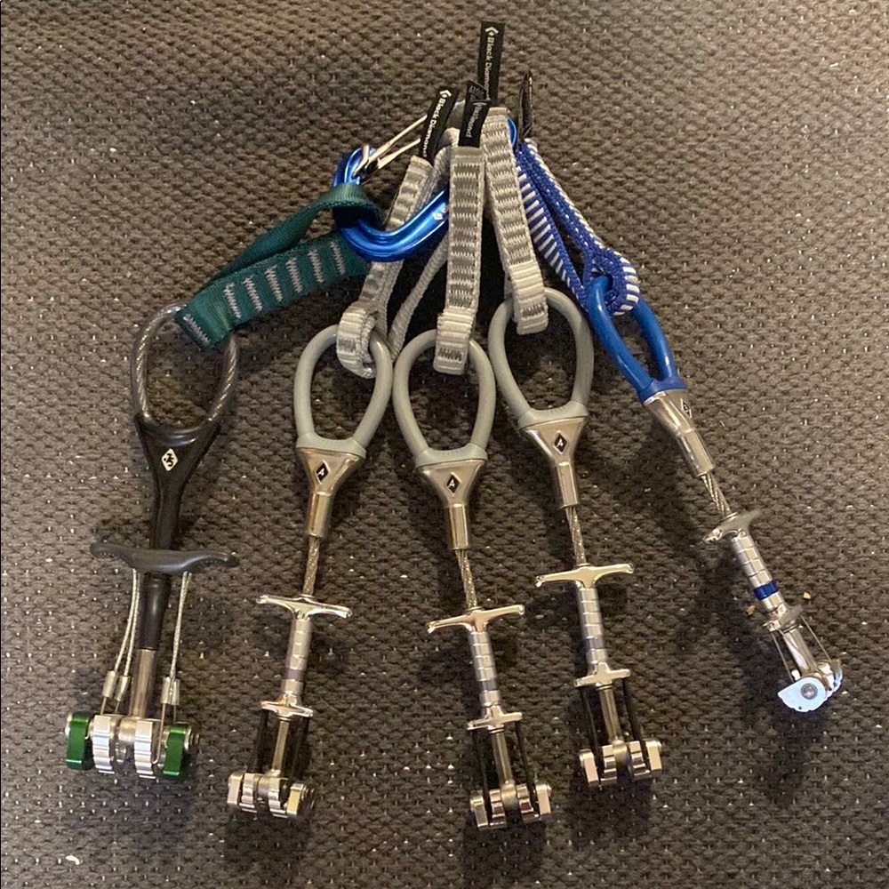 Black Diamond Camalots Set